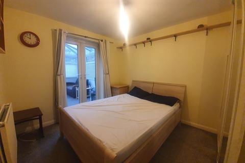 2 bedroom flat to rent - Badgerdale Way, De23