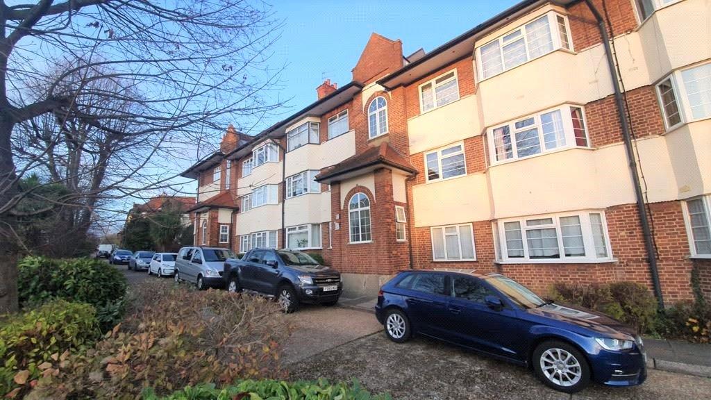 Alexandra Avenue, Harrow, HA2 2 bed apartment £1,300 pcm (£300 pw)
