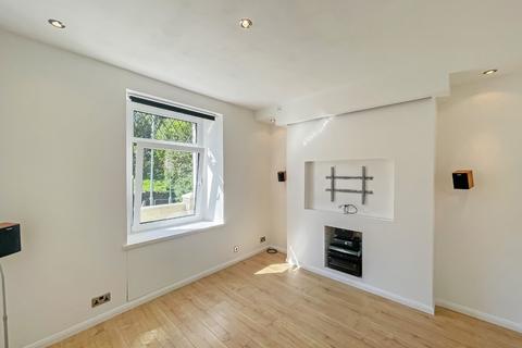 70 Bath Road, Morriston, Swansea, SA6 7AT