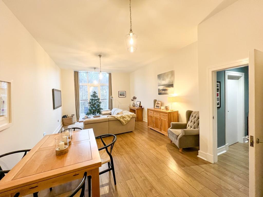 Titanic Mills, Linthwaite 2 bed apartment £190,000