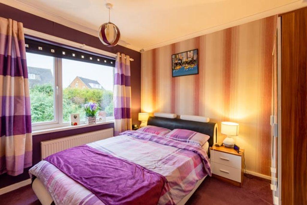 Bedroom 2 (Double)