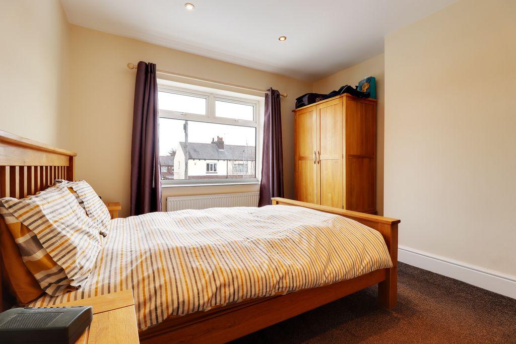 Bedroom 1 (Double)