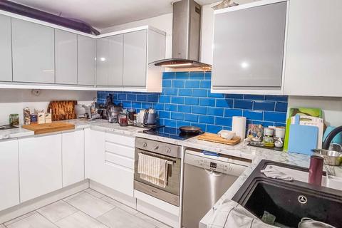 4 bedroom end of terrace house for sale - Honister Place, Newton Aycliffe, DL5 7DN
