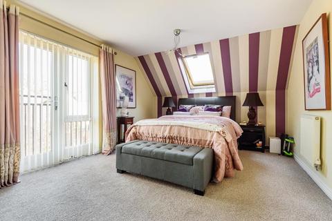 9 Austin Way, Bracknell, RG12 9HQ
