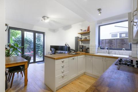 33 Tynemouth Road, Mitcham, CR4 2BQ