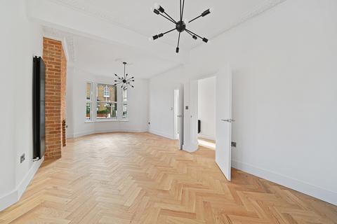 73 Godwin Road, London, E7 0LF