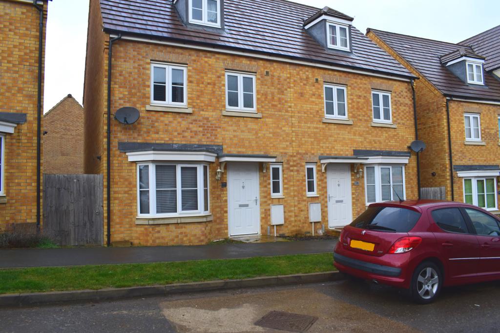 Roman Road, Little Stanion, NN18 4 bed semidetached house £1,100 pcm