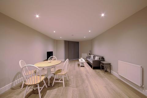 1 bedroom apartment to rent, Petersfield Avenue, Slough, Berkshire, SL2