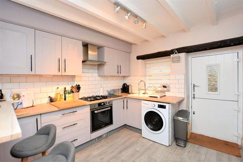 4 Albion Street, Clifford, Wetherby, LS23 6HY