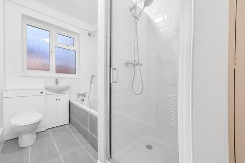 18 Bedivere Road, Bromley, BR1 5LJ