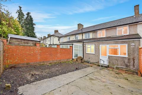 18 Bedivere Road, Bromley, BR1 5LJ