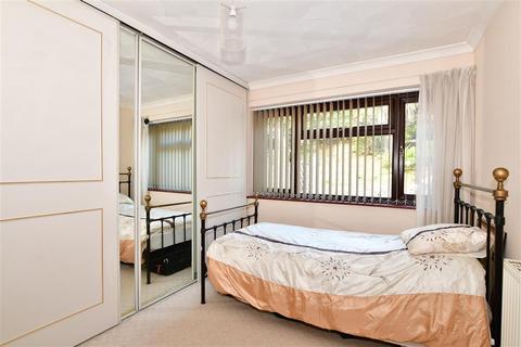 9 Penn Lane, Bexley, DA5 1HB