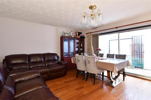 9 Penn Lane, Bexley, DA5 1HB