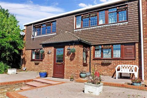 9 Penn Lane, Bexley, DA5 1HB