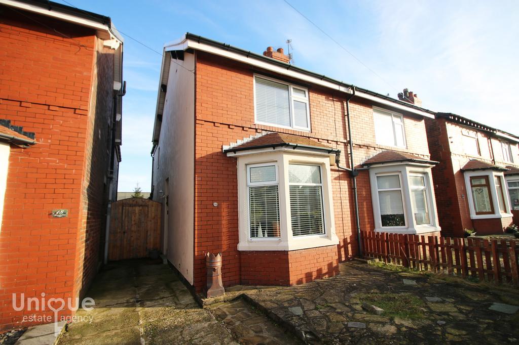 Abercrombie Road, Fleetwood, FY7 2 bed semidetached house £150,000