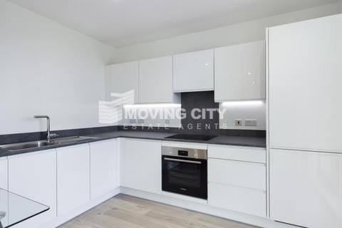 1 bedroom apartment to rent, Silvertown Way, London E16