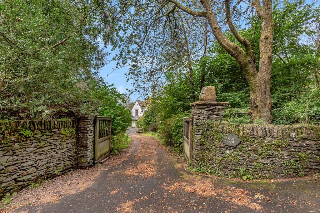 Private Driveway