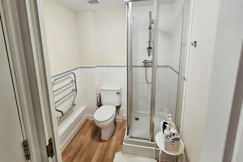 Studio to rent, Marcus House