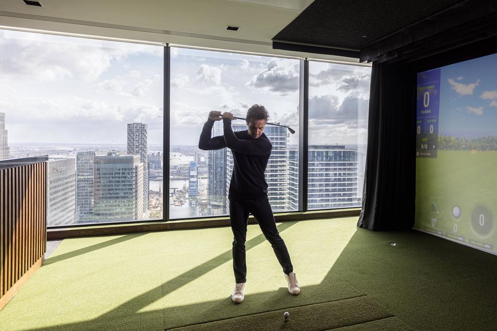Virtual Golf.jpeg