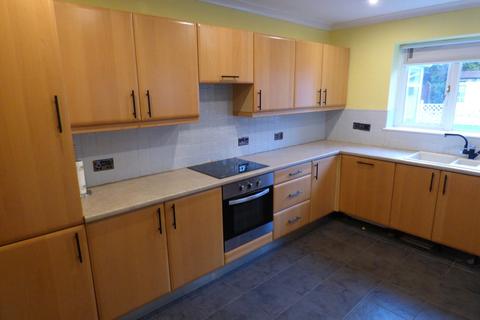 31 Weston Road, Lichfield, WS13 7NT