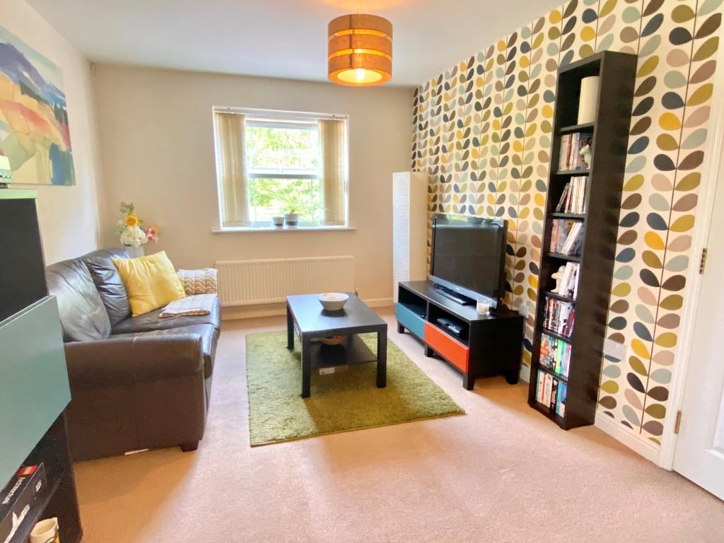 Clarkson Close, Attleborough, Nuneaton 2 bed apartment £122,000