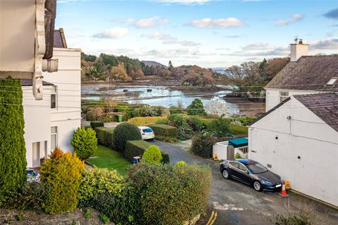 4 bedroom end of terrace house for sale - St. Georges Road, Menai Bridge, Sir Ynys Mon, LL59