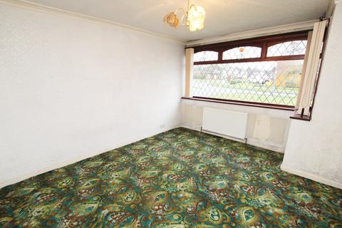 3 bedroom semi-detached house for sale - Greenfields Crescent, Ashton-in-Makerfield, Wigan, WN4
