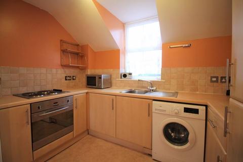 2 bedroom apartment to rent, Southbourne Grove, Bournemouth BH6