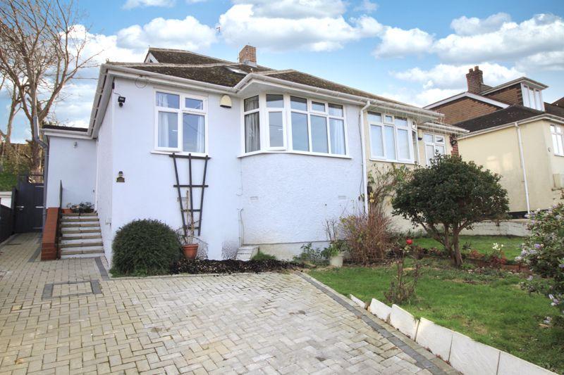 Gainsford Road, Southampton SO19 3 bed chalet £300,000