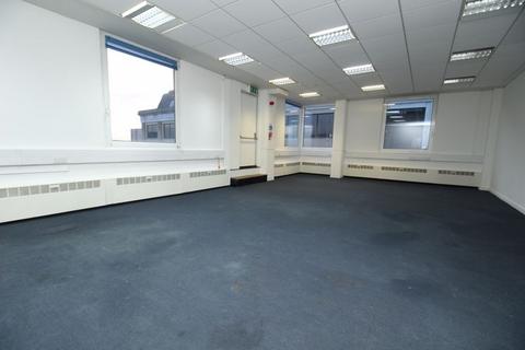 Office to rent, Connaught House, High Street, Slough, SL1 1EL