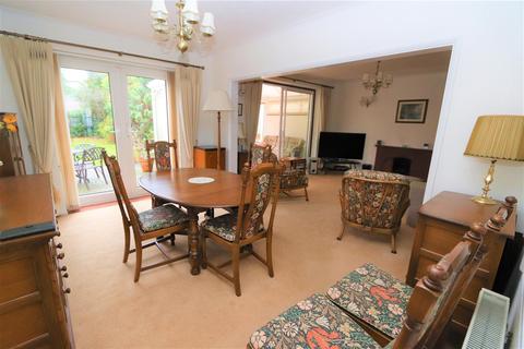 59 Burses Way, Hutton, Brentwood, CM13 2PS