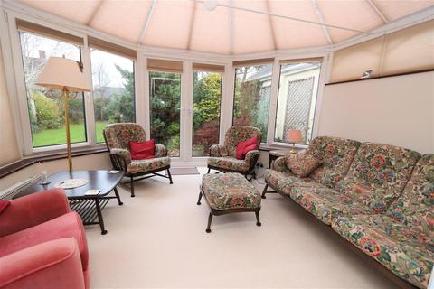59 Burses Way, Hutton, Brentwood, CM13 2PS