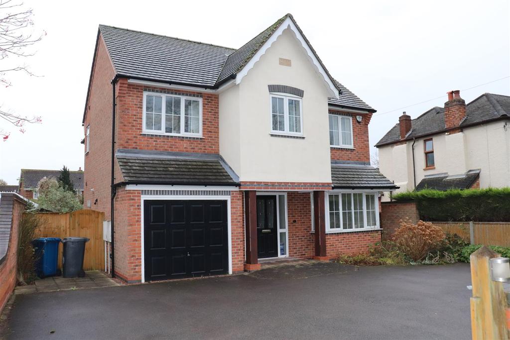 Coleshill Road, Fazeley, Tamworth 4 bed detached house £449,950