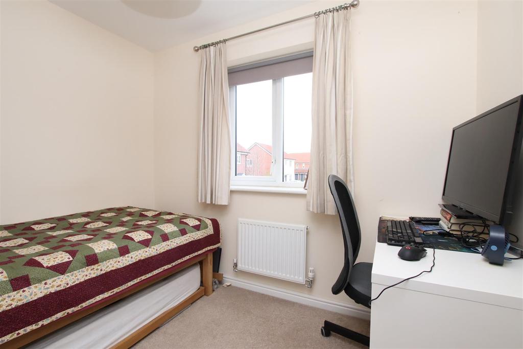 Bedroom 2.JPG