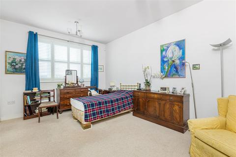 2 bedroom flat for sale - Barnes High Street, Barnes, SW13