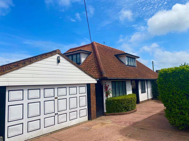 Eastbourne Road, Westham, Pevensey 4 bed detached house £540,000