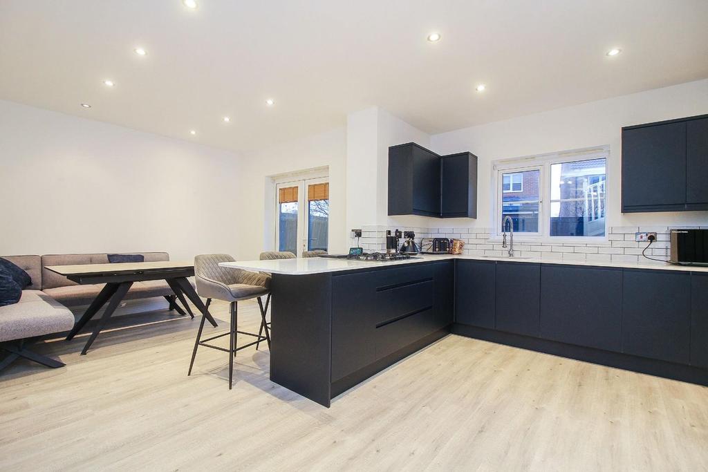 The Brambles, New Hartley, Whitley Bay 4 bed detached house £289,950