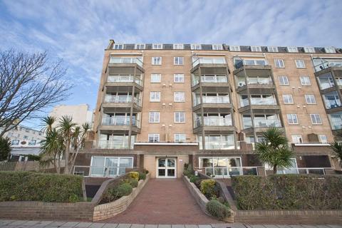 39 Carlton Leas, Folkestone, CT20 2DJ