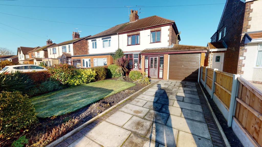 Cross Pit Lane, St Helens, WA11 8 3 bed semidetached house £285,000