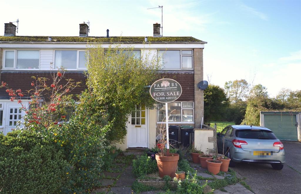 Pine View, Bridport 2 bed end of terrace house £250,000