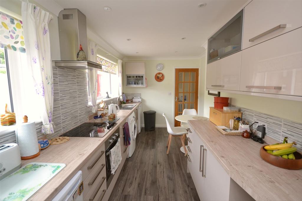 Kitchen 1 (84).jpg