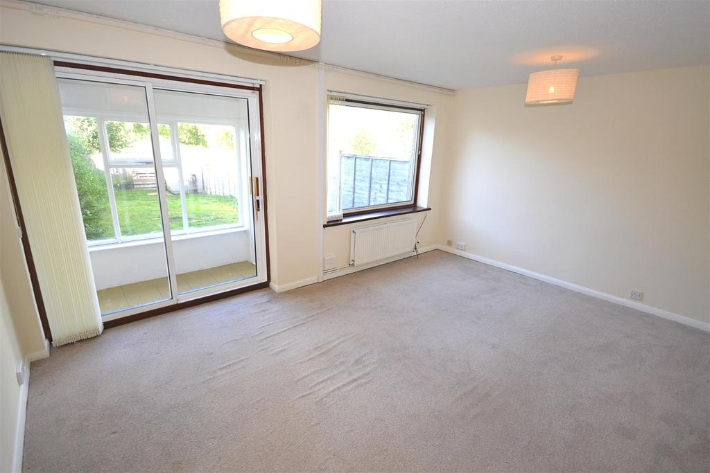 Pine View, Bridport 3 bed terraced house £250,000
