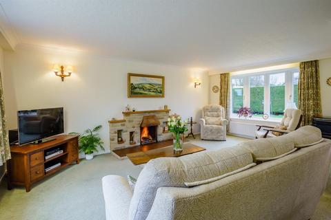 4 bedroom detached house for sale - Longford, Ashbourne, Derbyshire DE6 3DR