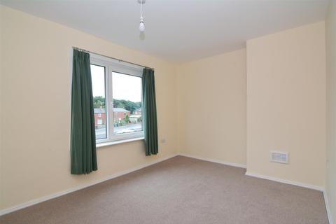 114 Broadway, Horsforth, Leeds, LS18 4HQ