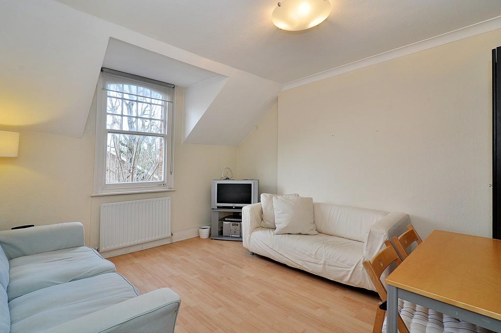 Fulham Park Road, Fulham, SW6 1 bed flat £1,499 pcm (£346 pw)