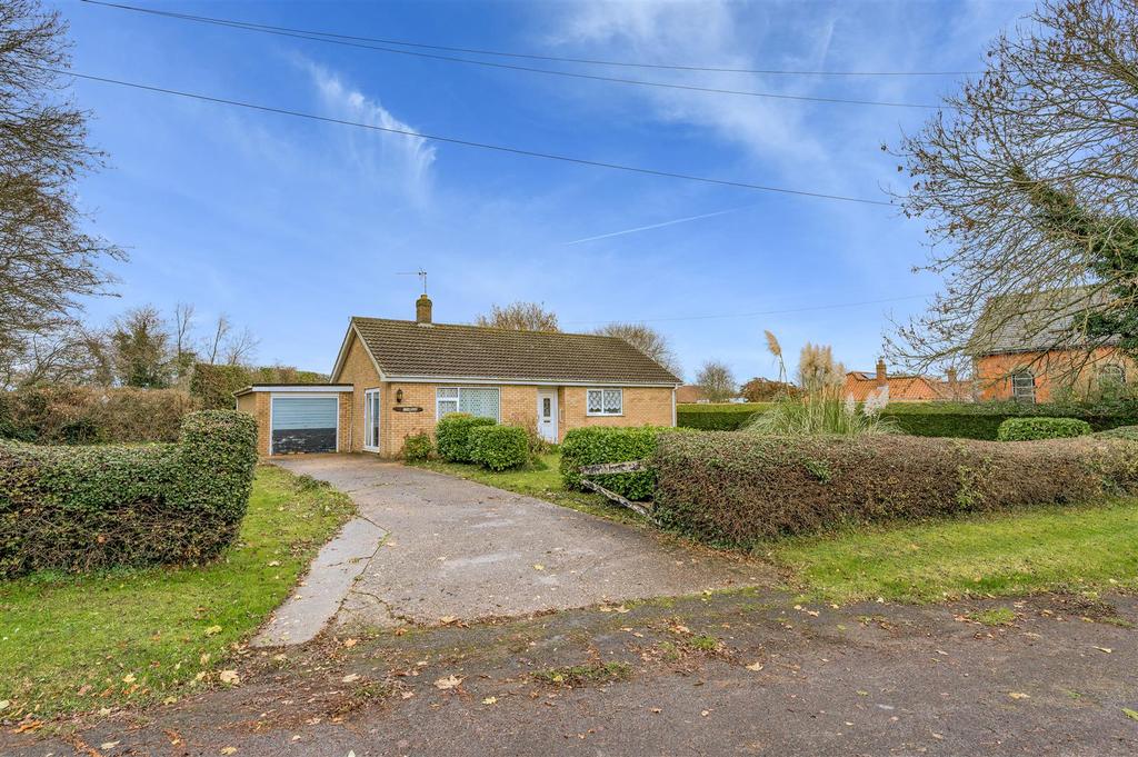 AshbyByPartney, Spilsby 3 bed bungalow £200,000