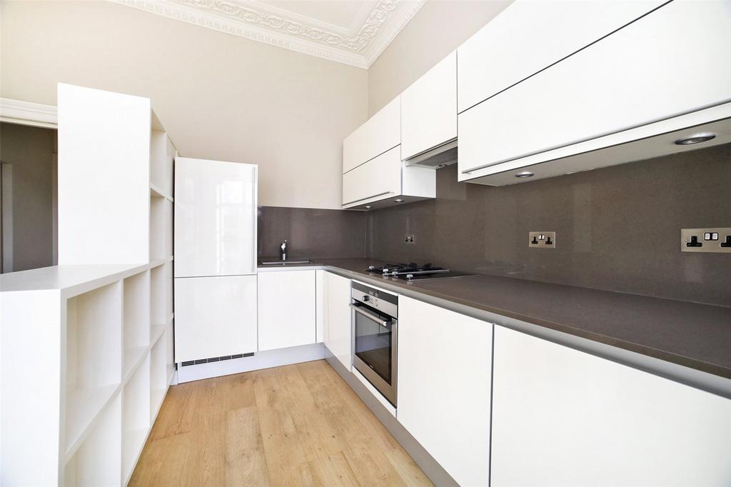 Apartment in London - More