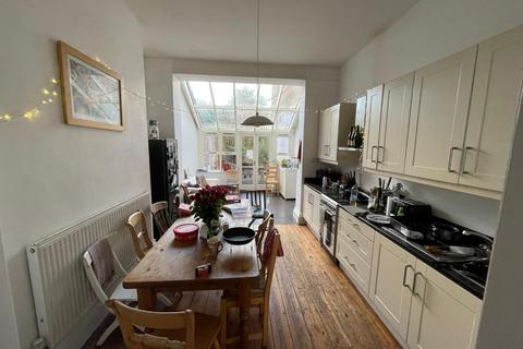 9 bedroom townhouse to rent - St Davids Hill, Exeter, EX4