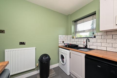 17 James Way, Donnington, Telford, TF2 8AU