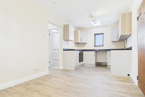 2 bedroom cottage to rent, Menwith Hill, Harrogate, HG3